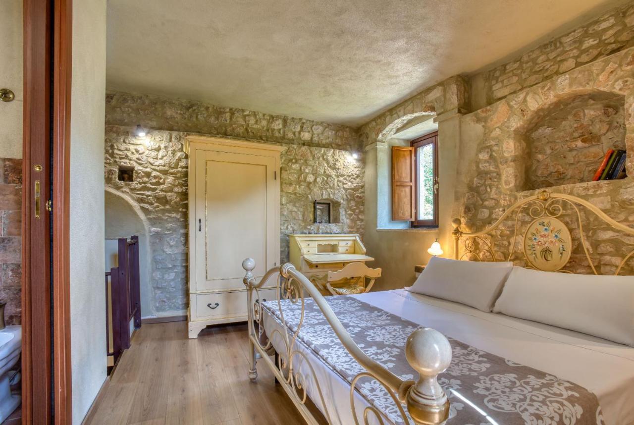 La Torre Di Piediluco Apartment Col Sant'Angelo Екстериор снимка